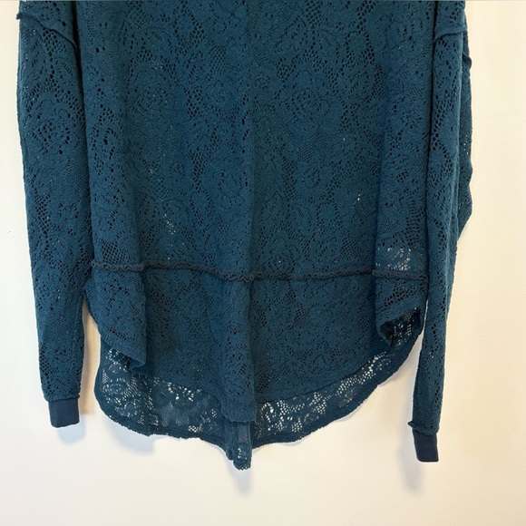 Free people Jewel Blue Not Cold In This Floral Brushed Lace Knit , sz medium - Picture 5 of 9